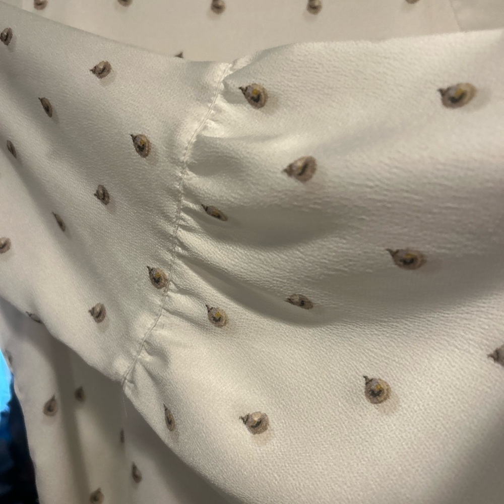 Banana Republic Cream Blouse with Bell Sleeves and Olive Colored Accents - Picture 7 of 7